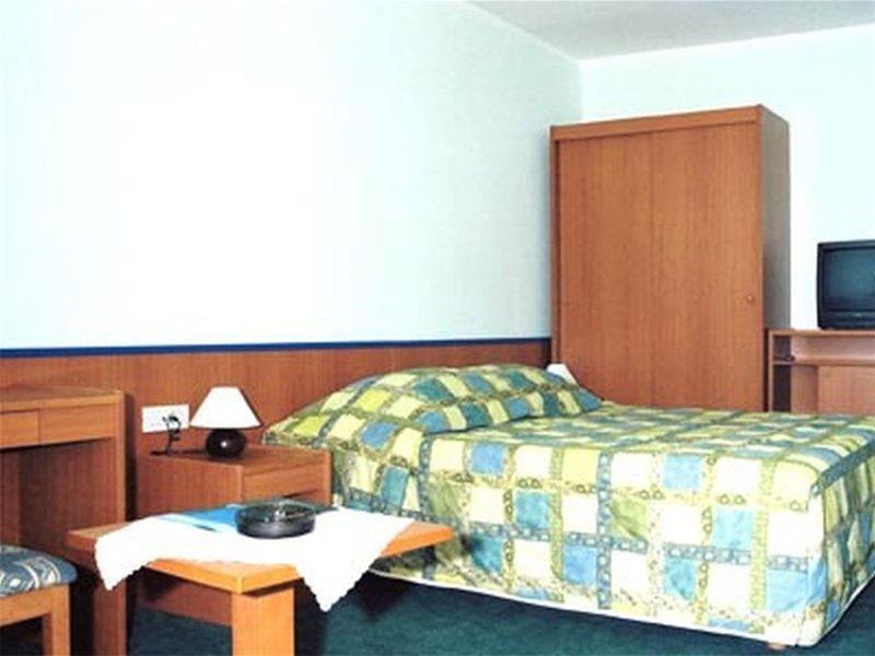 ראבץ Hotel Amfora מראה חיצוני תמונה
