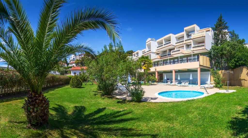 ראבץ Hotel Amfora מראה חיצוני תמונה