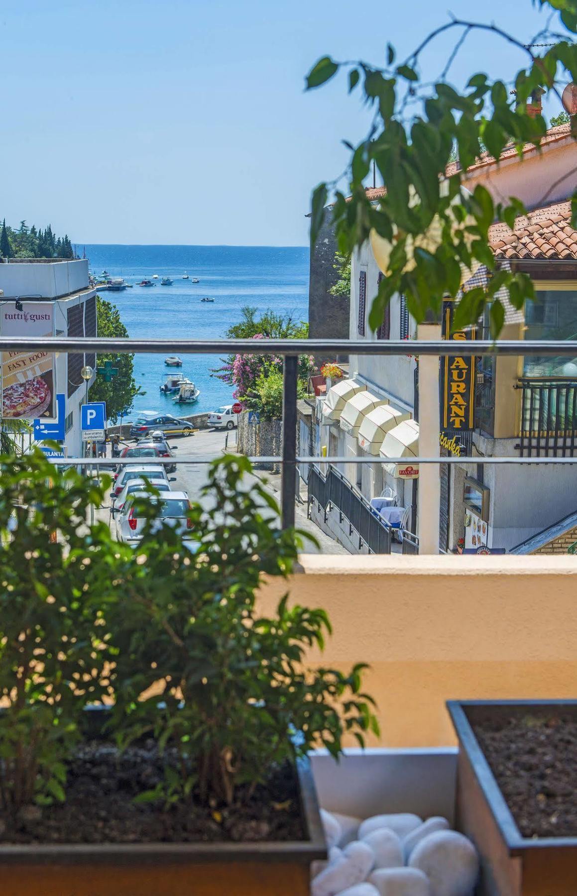 ראבץ Hotel Amfora מראה חיצוני תמונה