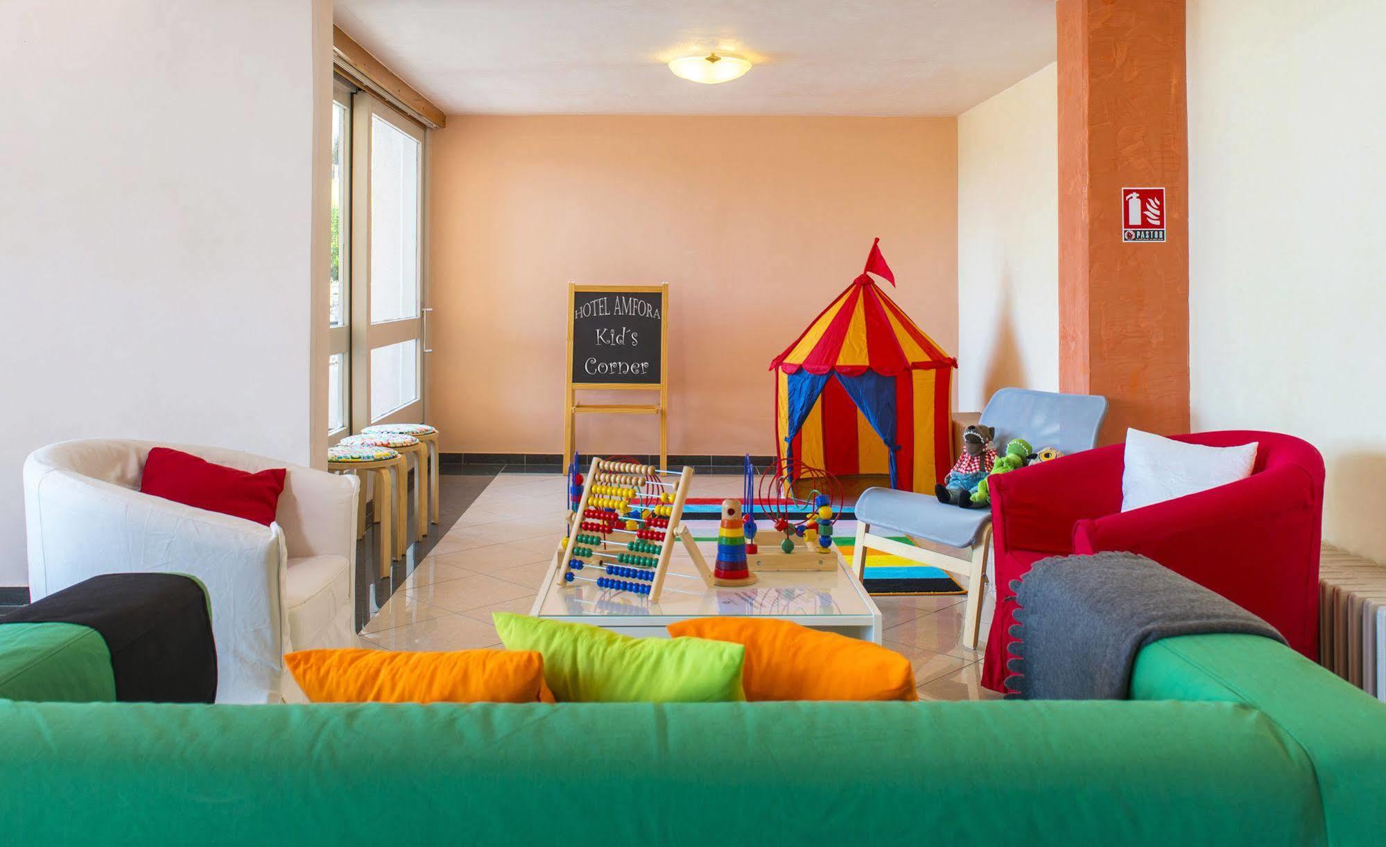 ראבץ Hotel Amfora מראה חיצוני תמונה