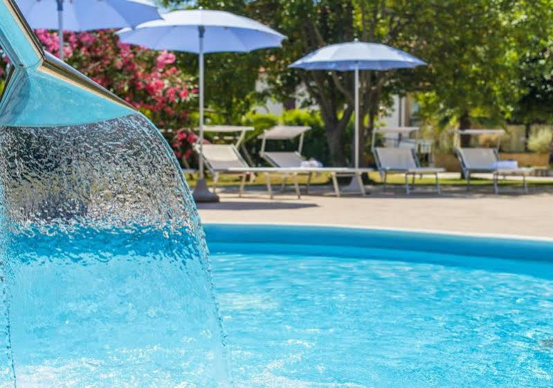 ראבץ Hotel Amfora מראה חיצוני תמונה